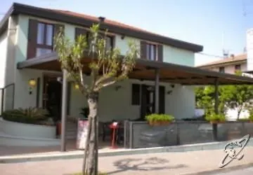 La Nuvola Albergo Peschiera del Garda Italia