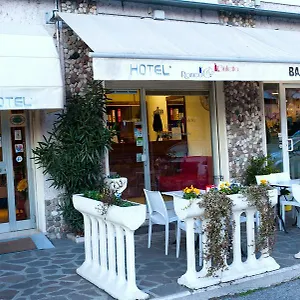 Hotel Marsari